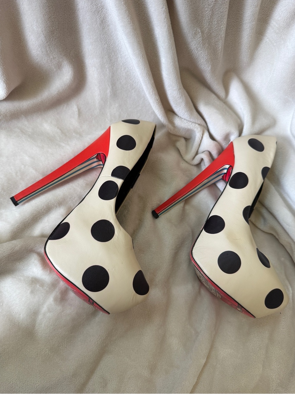 Taylor Says Dottie Polka Dot Platform Pumps Heels Size 8.5M Novelty Art Sole - Picture 3 of 16